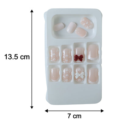 Size chart displaying various sizes of the press-on nail tips for perfect fitting.