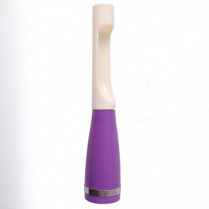 Kitchen fruit cutting tool with ergonomic handle