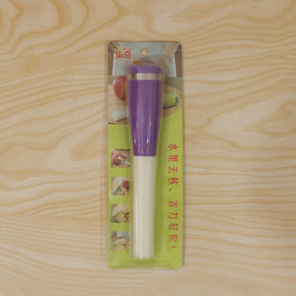 Manual fruit slicing tool with ergonomic handle